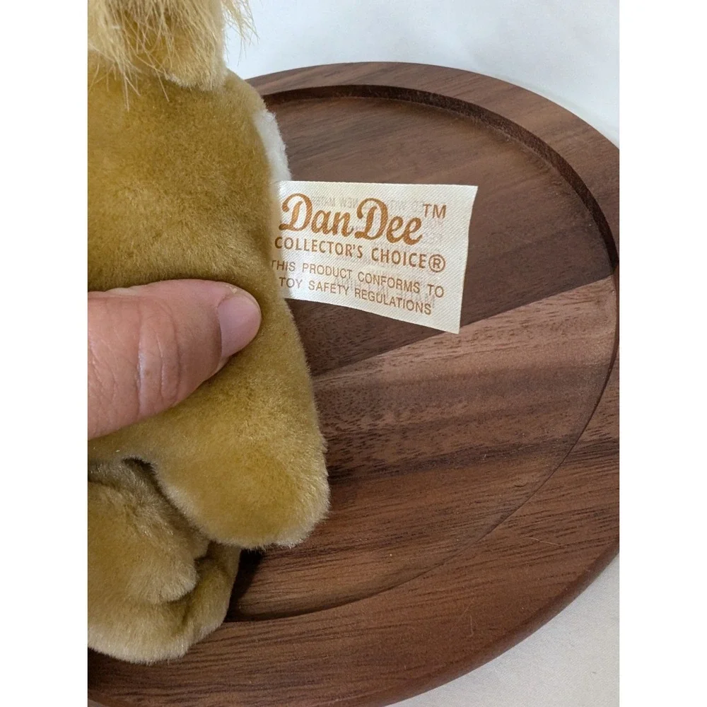 Dan Dee Lion Plush Realistic Appearance Zoo Plush‎